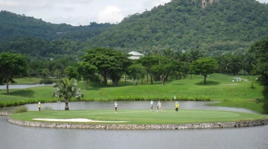 【中級コース】カオキアオゴルフ＜ゴルフ場手配＞